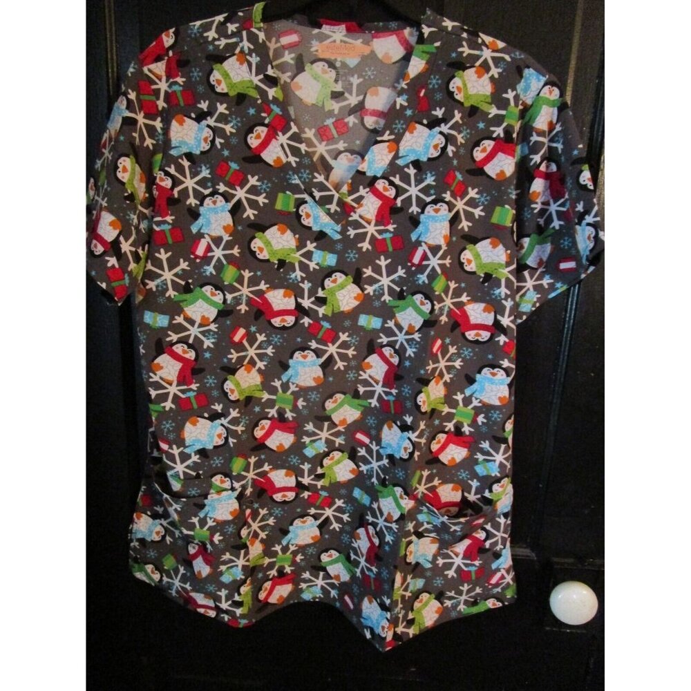 Elite Med Penguin Snowflake Holiday Christmas Scrub Top Size Large L